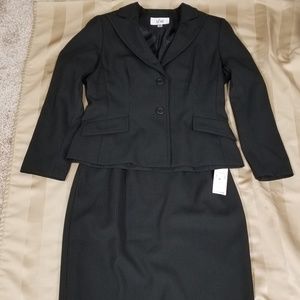 Le Suit Black Pin Stripe Suit with Skirt - Size 8